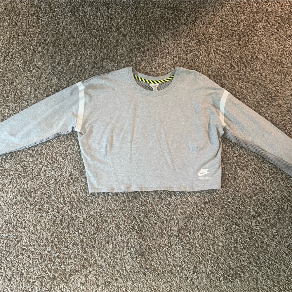 Women’s Nike Sweatshirt